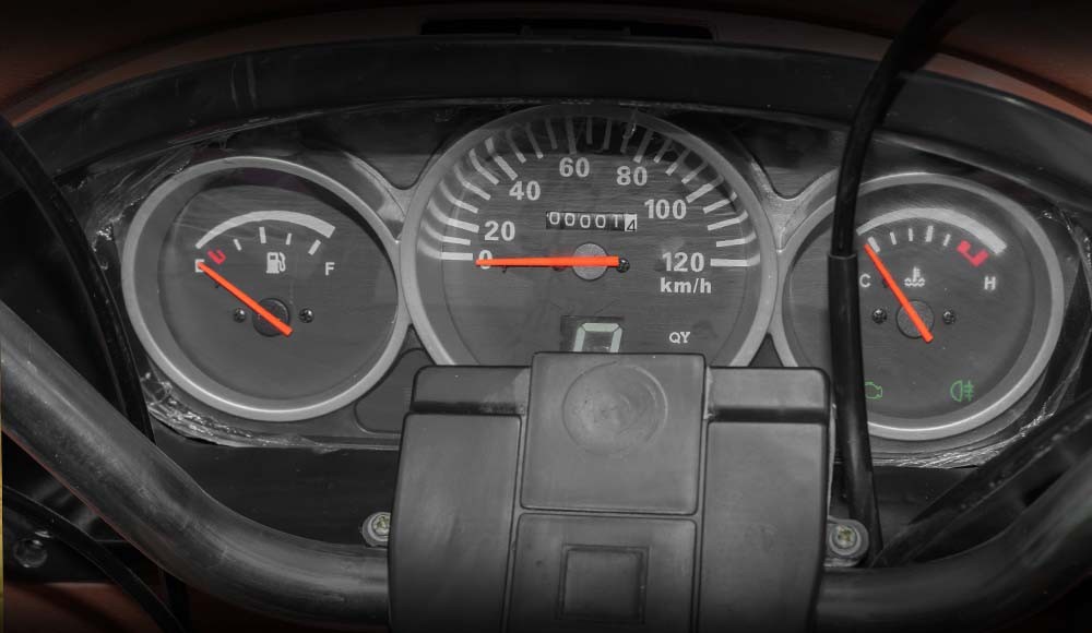 Moto carguero JCH 300D cuenta con un señor motor