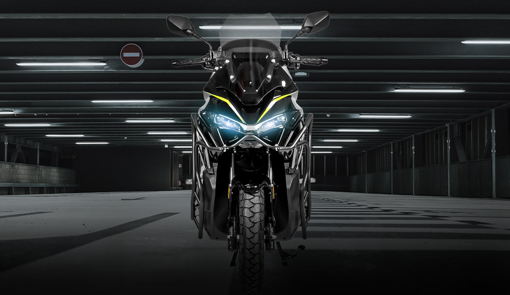 Moto Scooter NEW STREET 175 detalle frontal